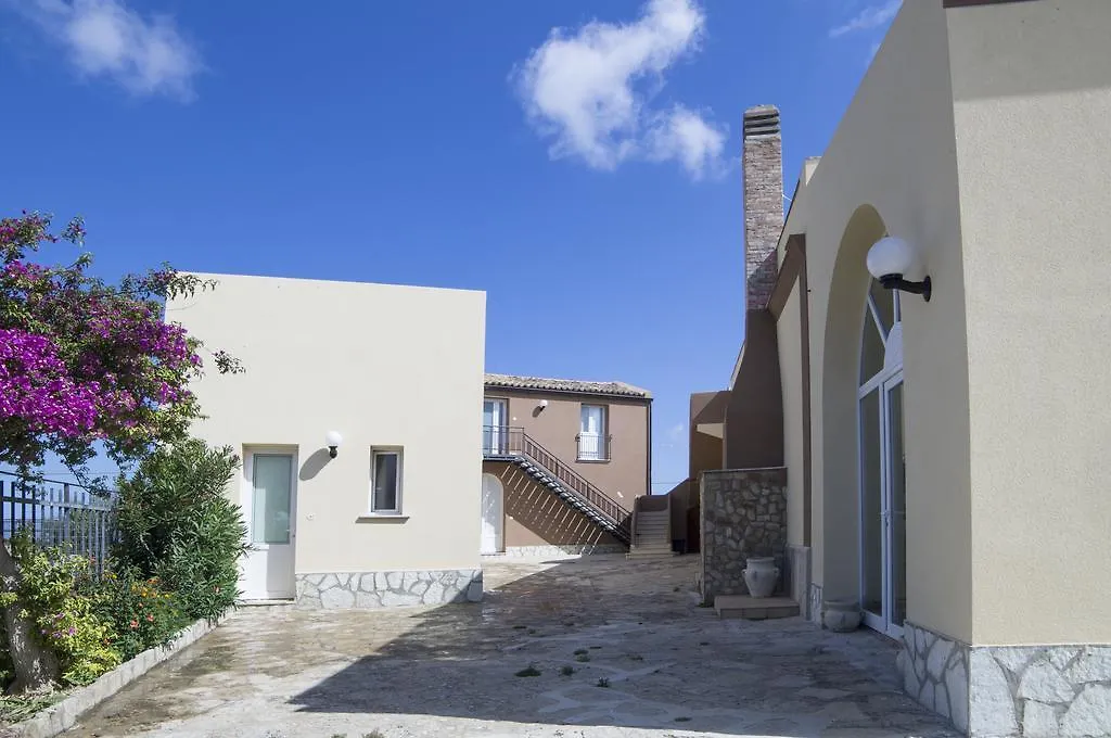 Aparthotel Residence Casale Verderame Trapani