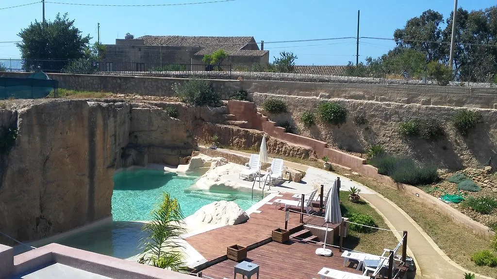 Residence Casale Verderame 3*, Trapani